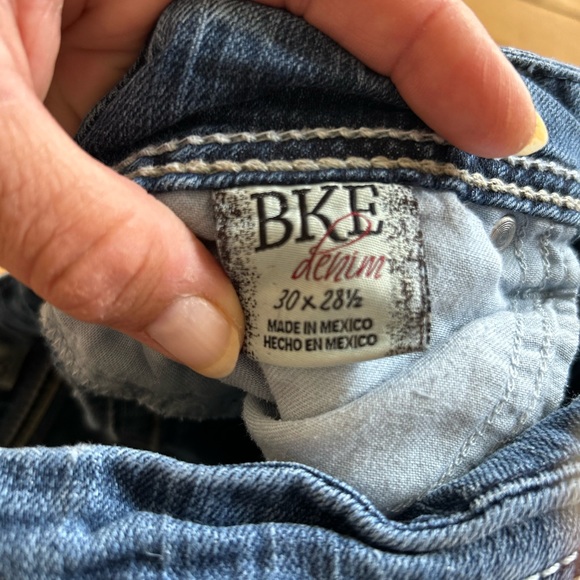 Women BKE jeans! EUC. Sz 30x28 1/2β skinny. - Picture 3 of 11